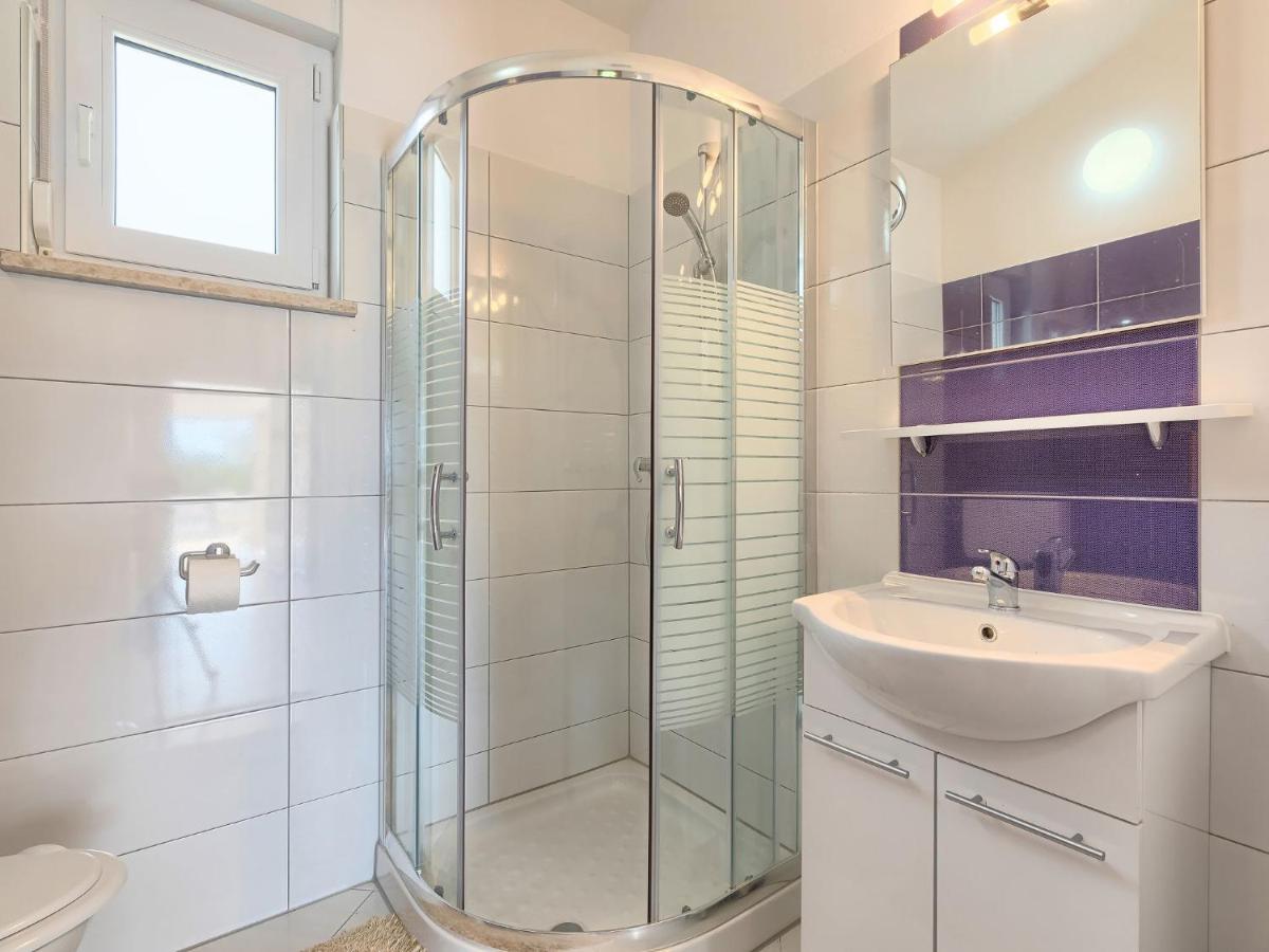 Holiday Home Goldi - Voj512 By Interhome Mednjan Екстериор снимка